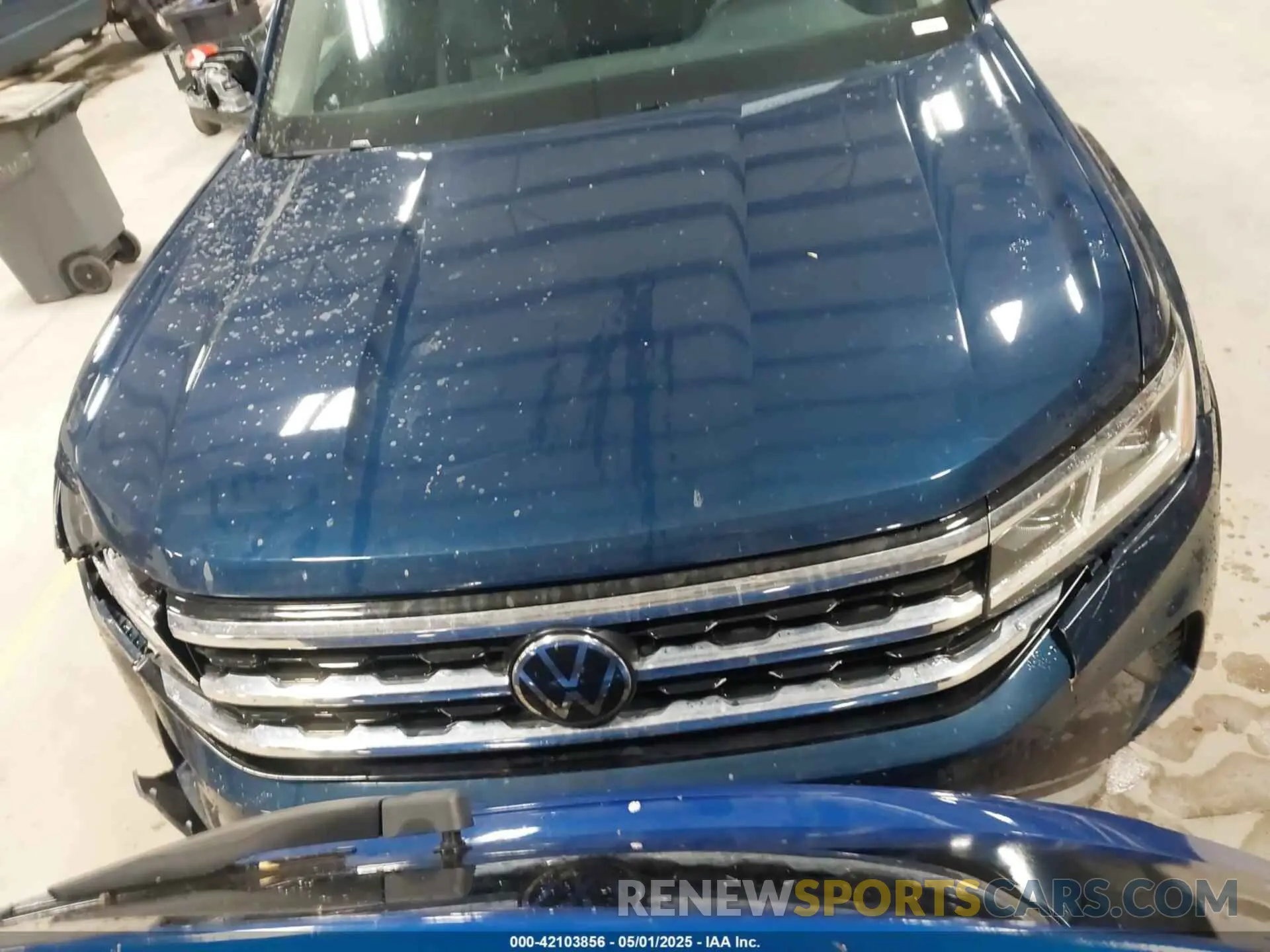 12 Photograph of a damaged car 1V2HP2CA0PC516123 VOLKSWAGEN ATLAS 2023