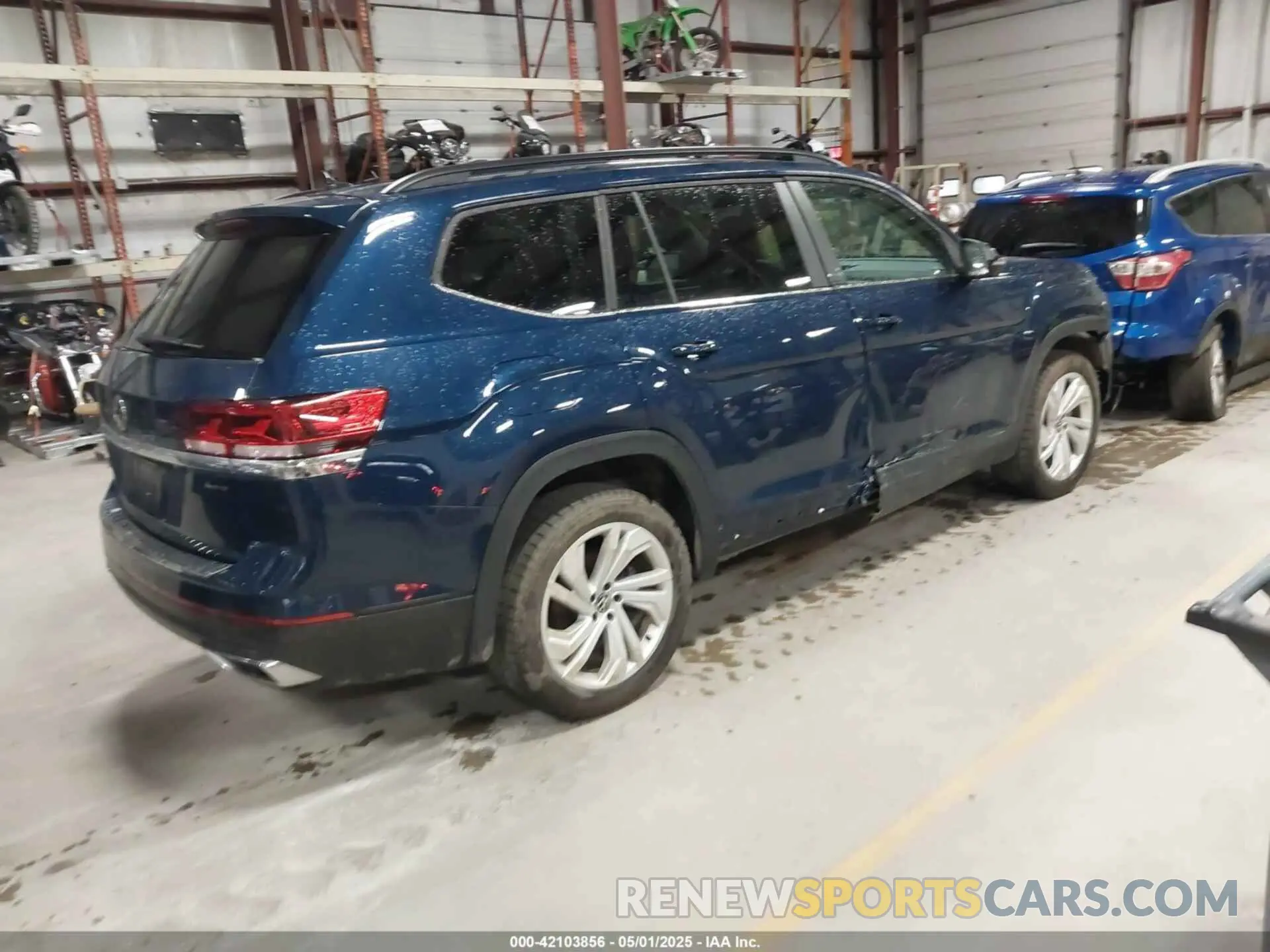 4 Photograph of a damaged car 1V2HP2CA0PC516123 VOLKSWAGEN ATLAS 2023