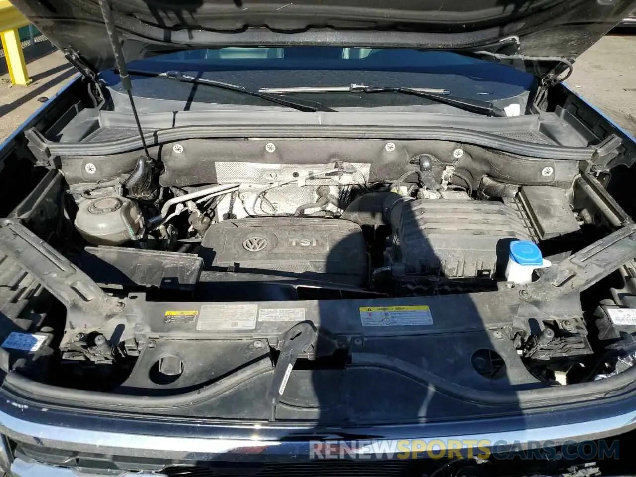 13 Photograph of a damaged car 1V2HP2CA7PC527104 VOLKSWAGEN ATLAS 2023