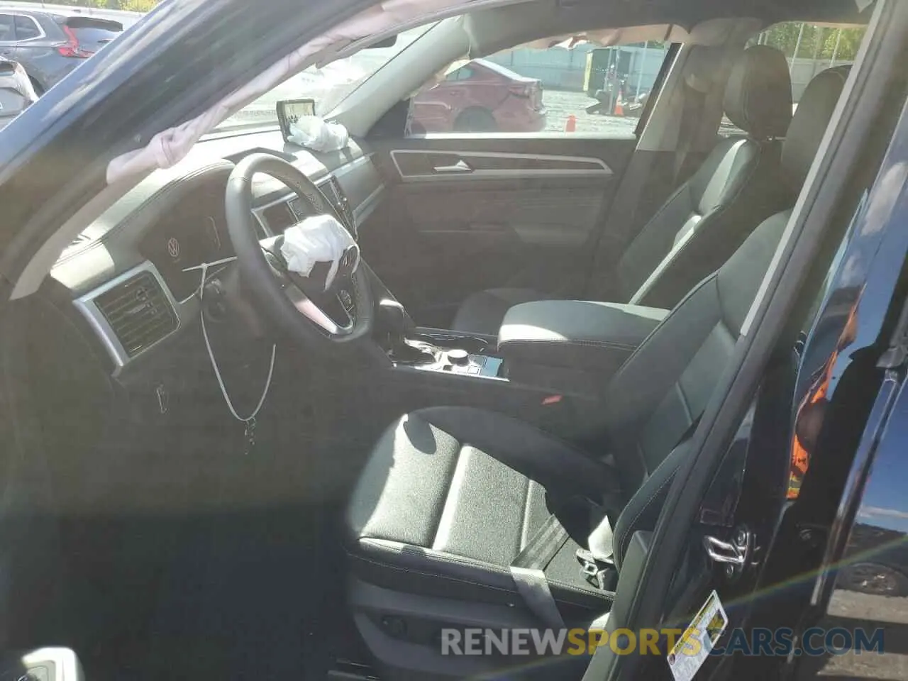 7 Photograph of a damaged car 1V2HP2CA7PC550740 VOLKSWAGEN ATLAS 2023