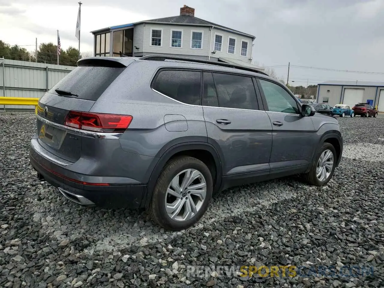 3 Photograph of a damaged car 1V2HR2CA0PC522210 VOLKSWAGEN ATLAS 2023