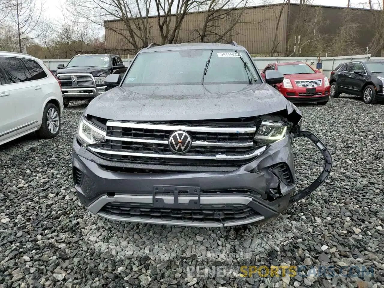 5 Photograph of a damaged car 1V2HR2CA0PC522210 VOLKSWAGEN ATLAS 2023
