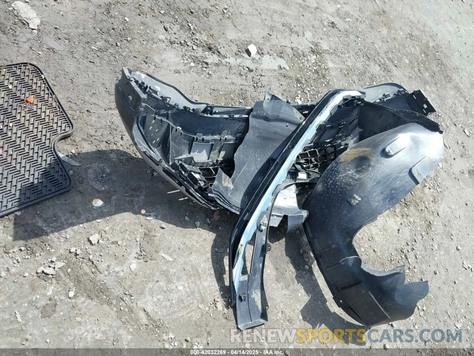 12 Photograph of a damaged car 1V2HR2CA2PC505456 VOLKSWAGEN ATLAS 2023