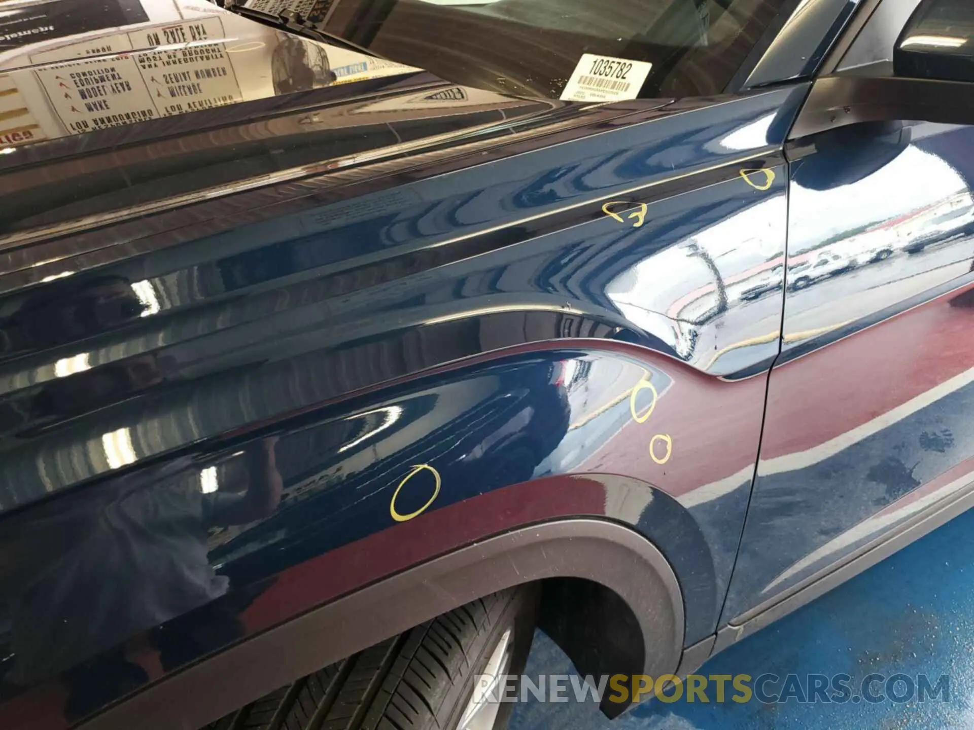 17 Photograph of a damaged car 1V2HR2CA5PC527628 VOLKSWAGEN ATLAS 2023