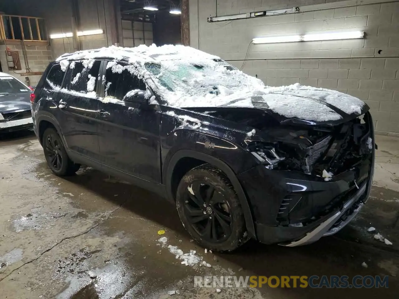 4 Photograph of a damaged car 1V2HR2CA6PC514502 VOLKSWAGEN ATLAS 2023
