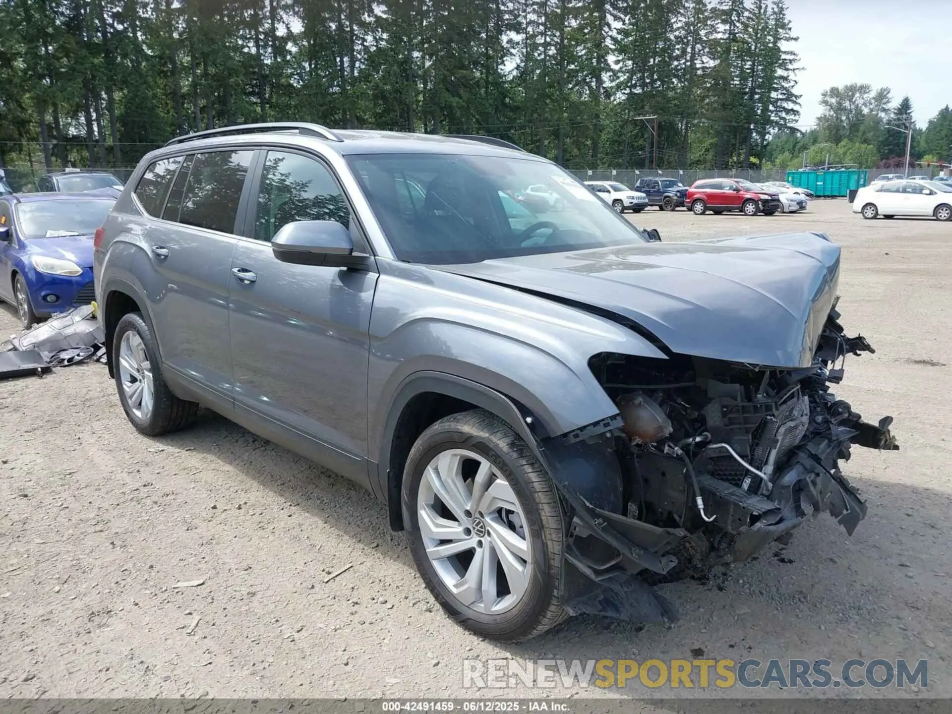 1 Photograph of a damaged car 1V2HR2CA9PC509908 VOLKSWAGEN ATLAS 2023