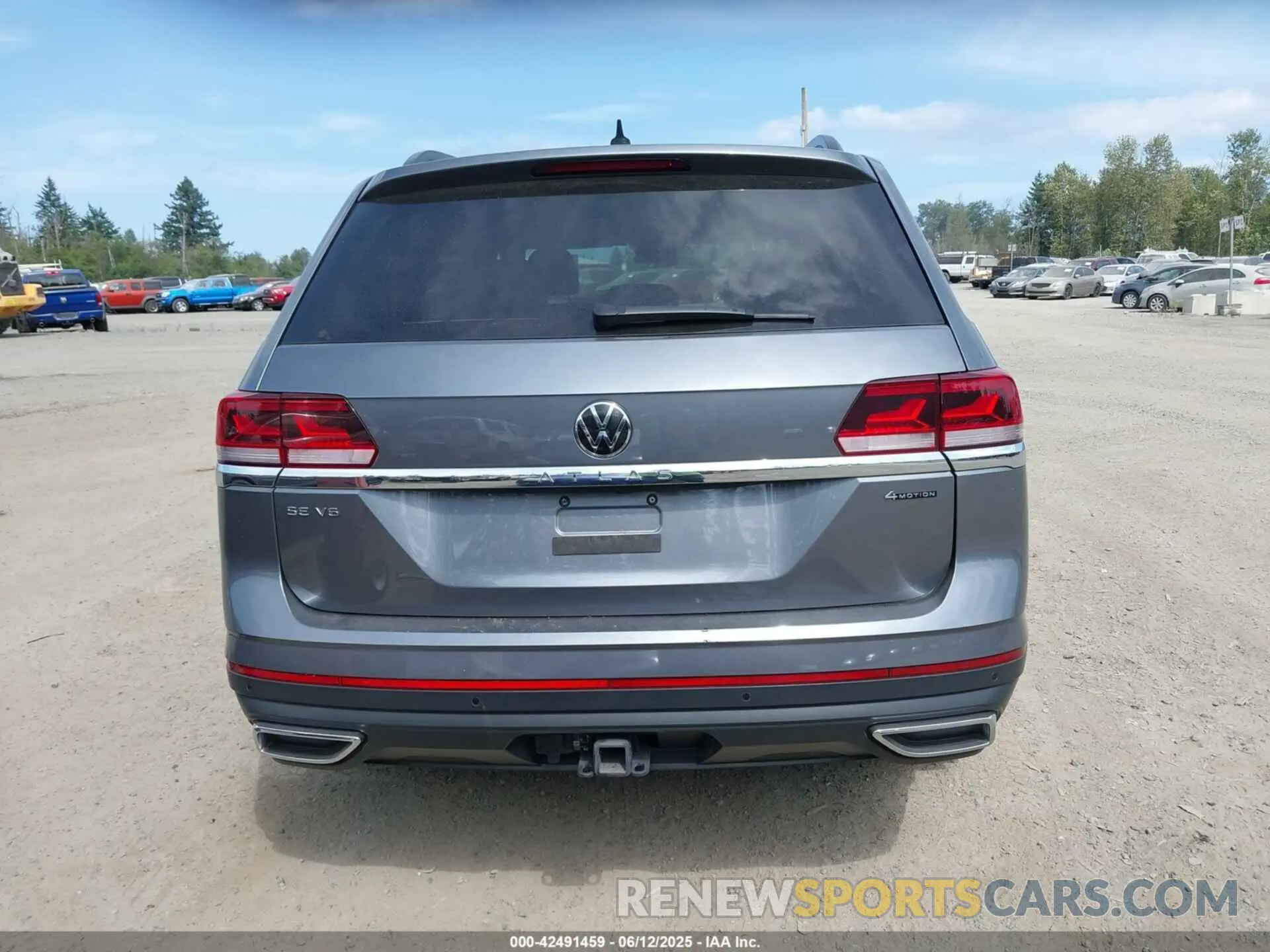 16 Photograph of a damaged car 1V2HR2CA9PC509908 VOLKSWAGEN ATLAS 2023