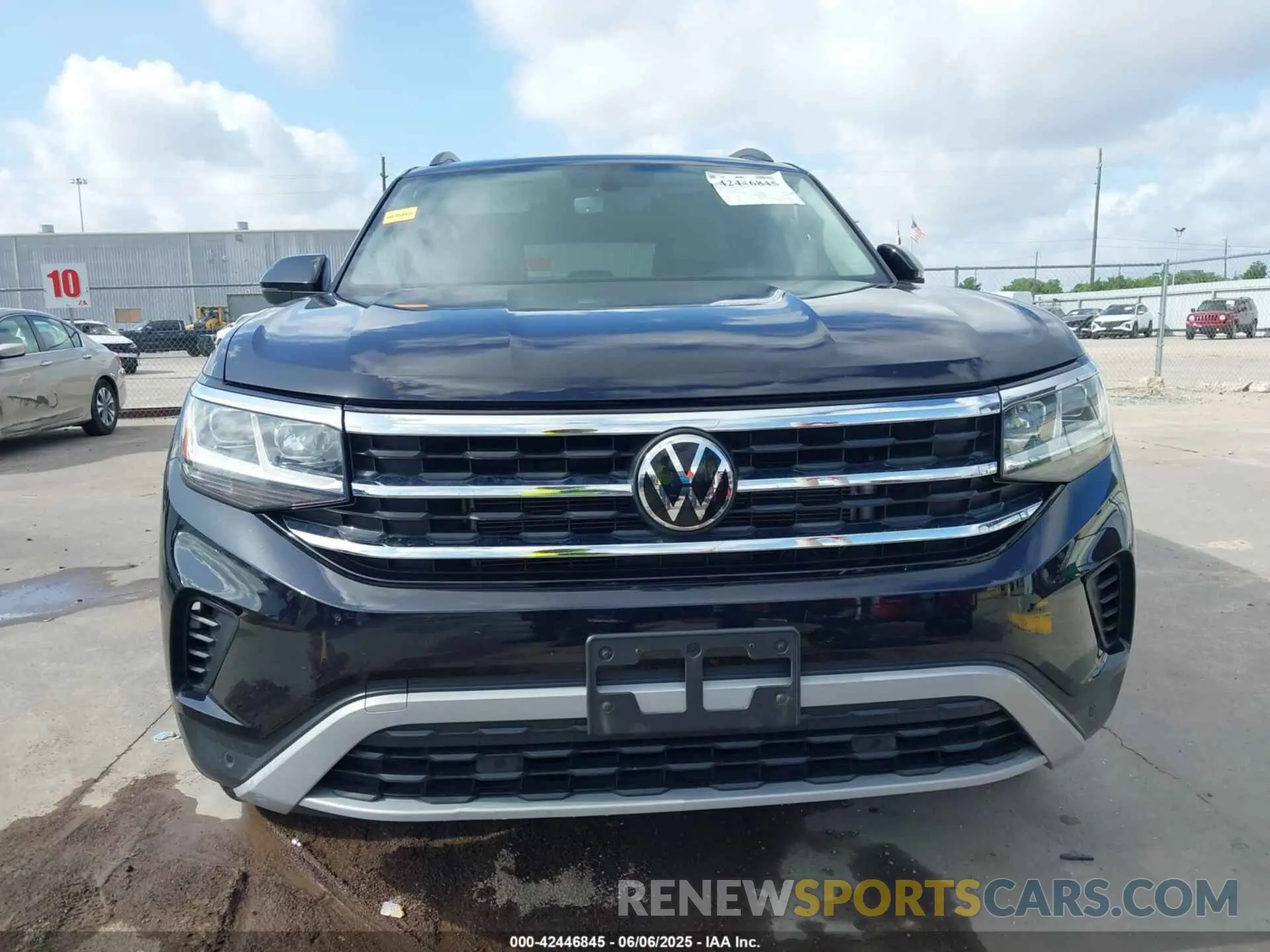 12 Photograph of a damaged car 1V2JR2CA0PC536917 VOLKSWAGEN ATLAS 2023