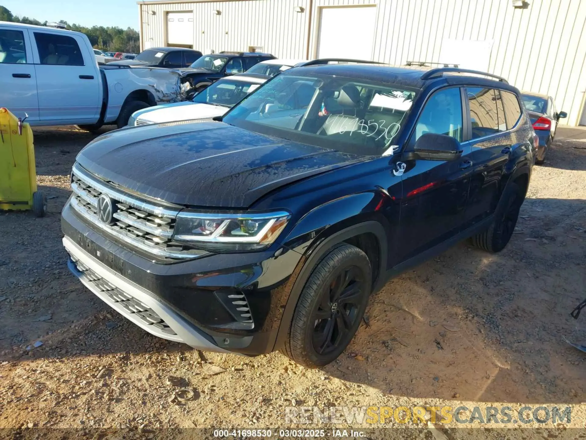 2 Photograph of a damaged car 1V2JR2CA1PC532665 VOLKSWAGEN ATLAS 2023