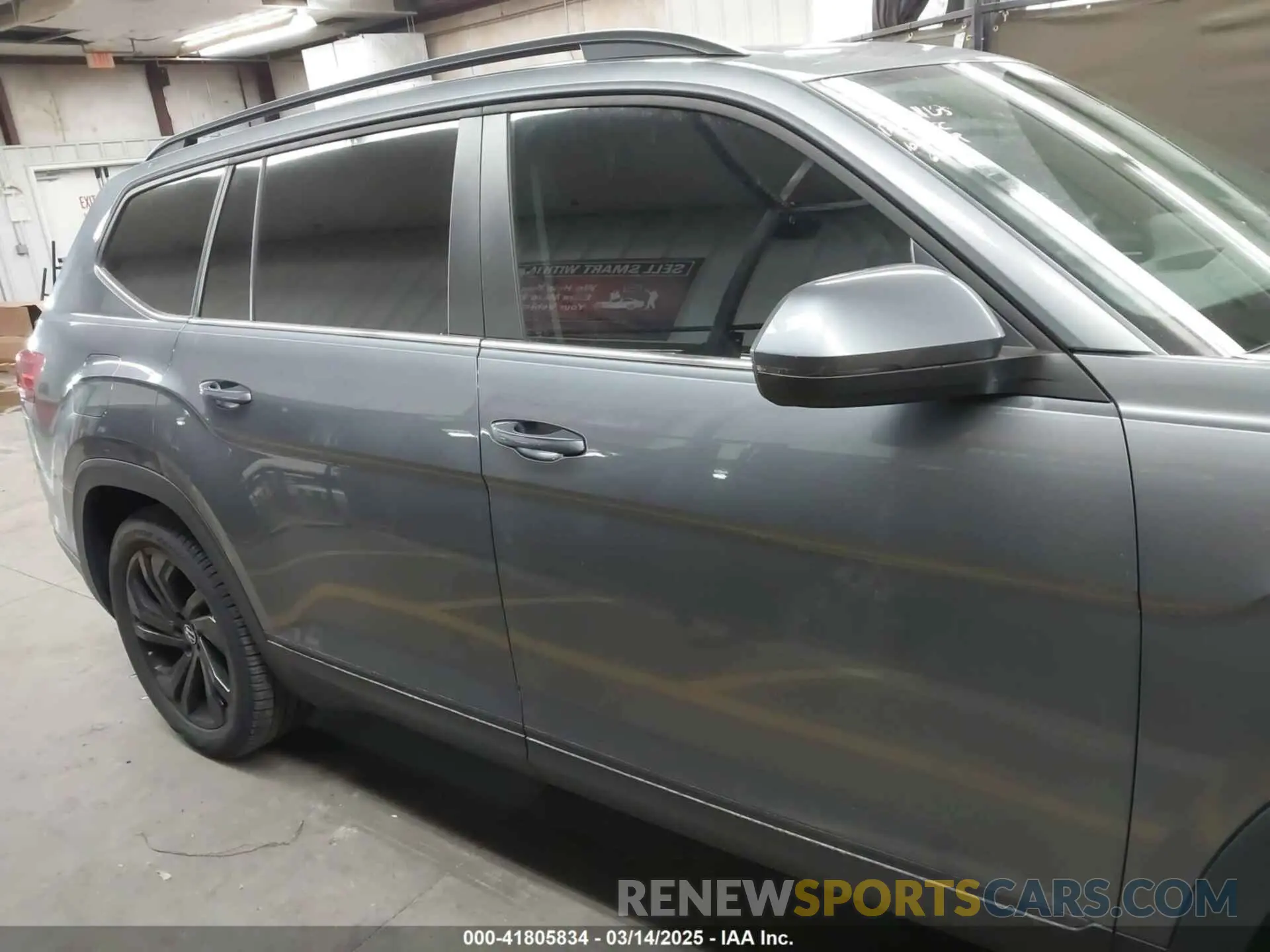 14 Photograph of a damaged car 1V2JR2CA2PC506401 VOLKSWAGEN ATLAS 2023
