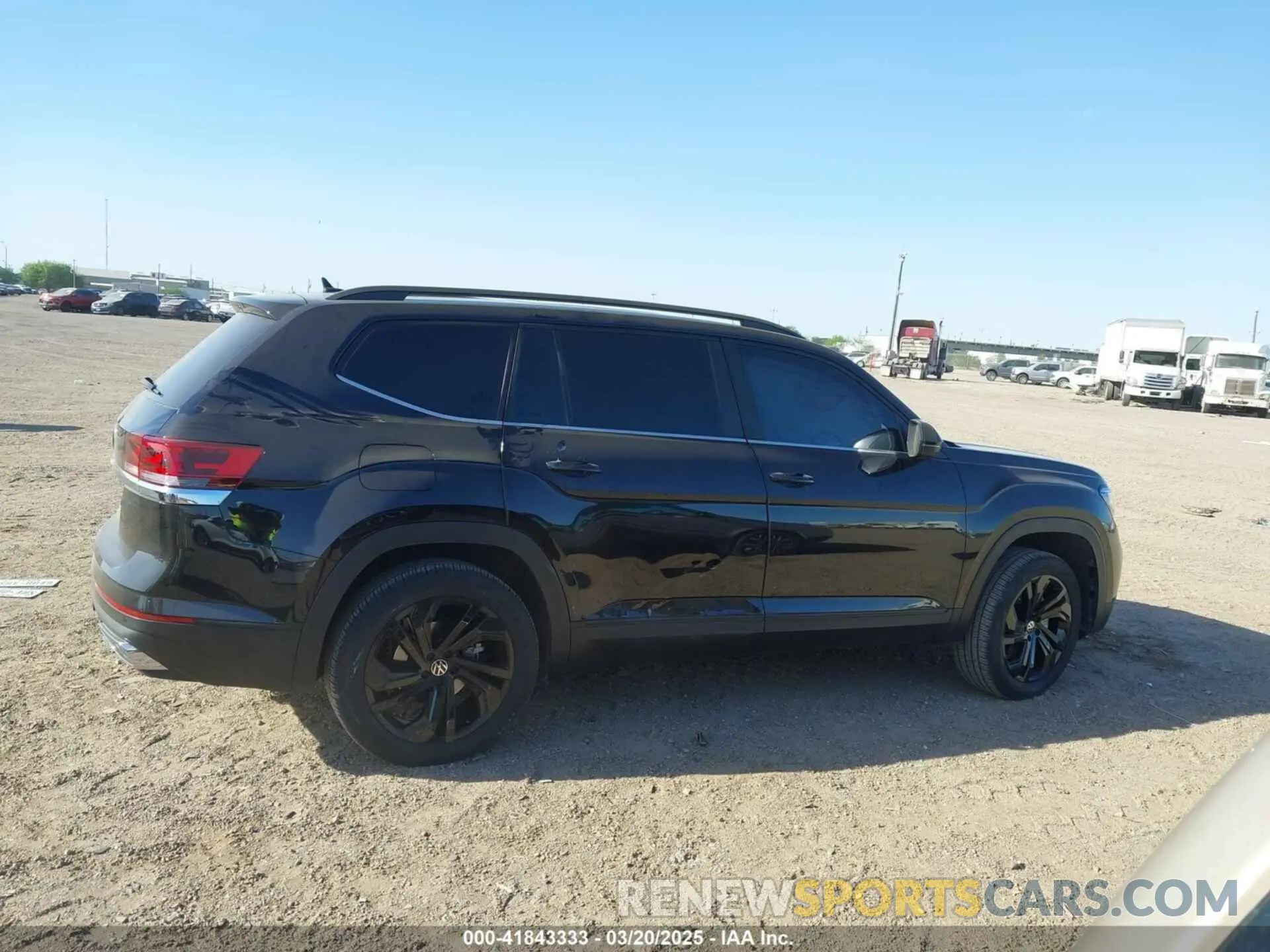 13 Photograph of a damaged car 1V2JR2CA3PC506701 VOLKSWAGEN ATLAS 2023