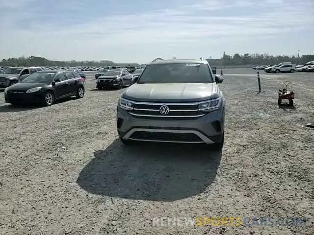 12 Photograph of a damaged car 1V2JR2CA3PC509307 VOLKSWAGEN ATLAS 2023