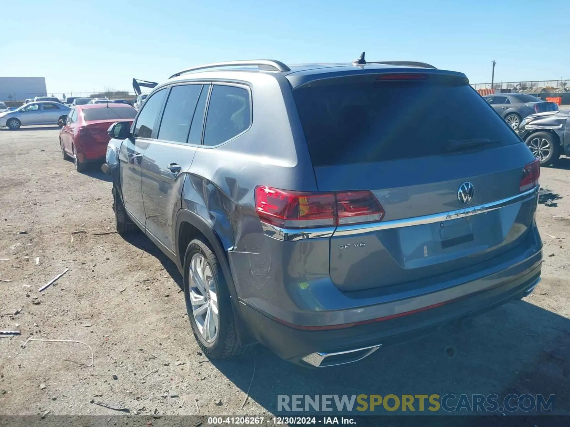 3 Photograph of a damaged car 1V2JR2CA4PC538749 VOLKSWAGEN ATLAS 2023