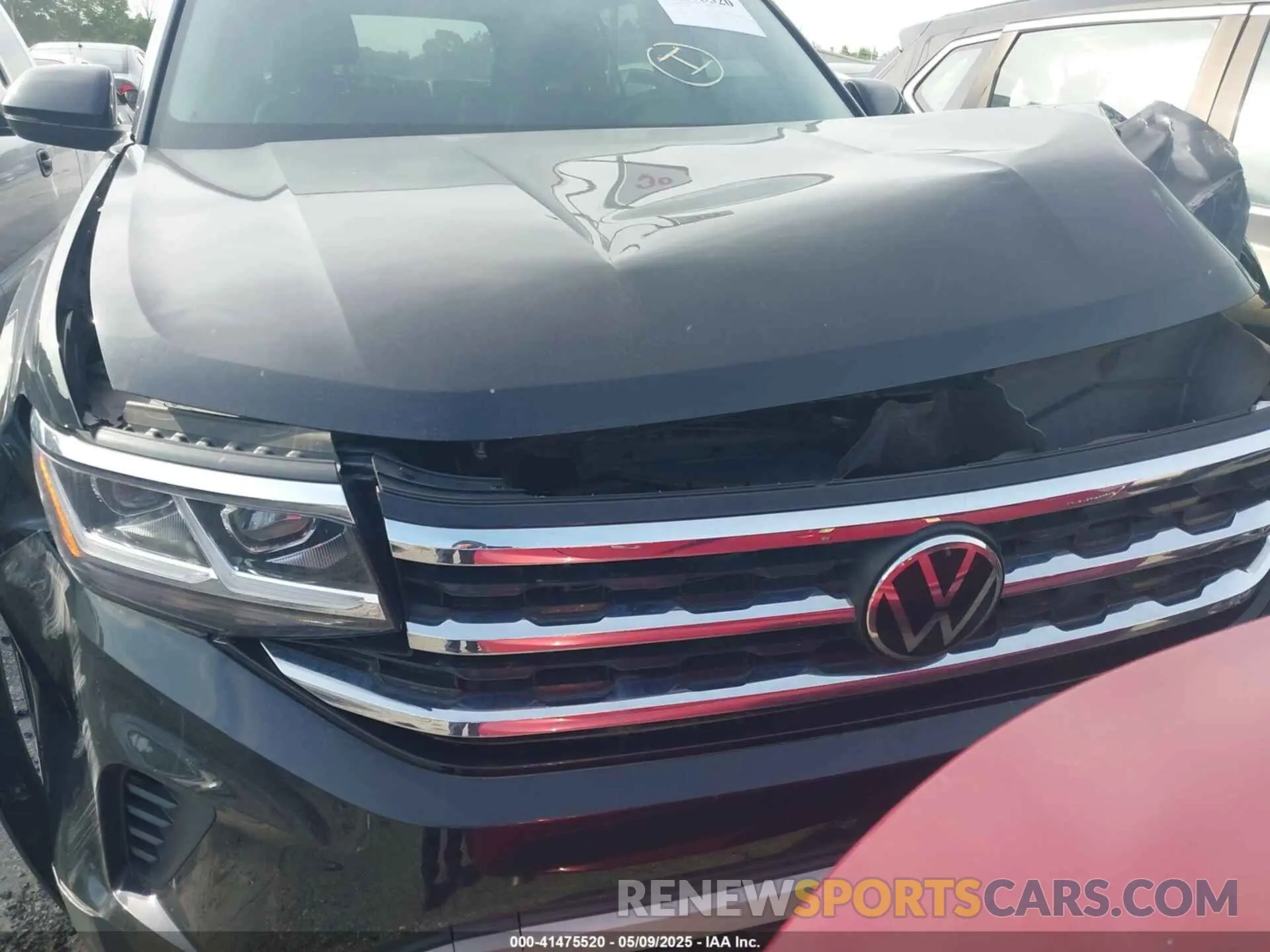 12 Photograph of a damaged car 1V2JR2CA6PC504408 VOLKSWAGEN ATLAS 2023