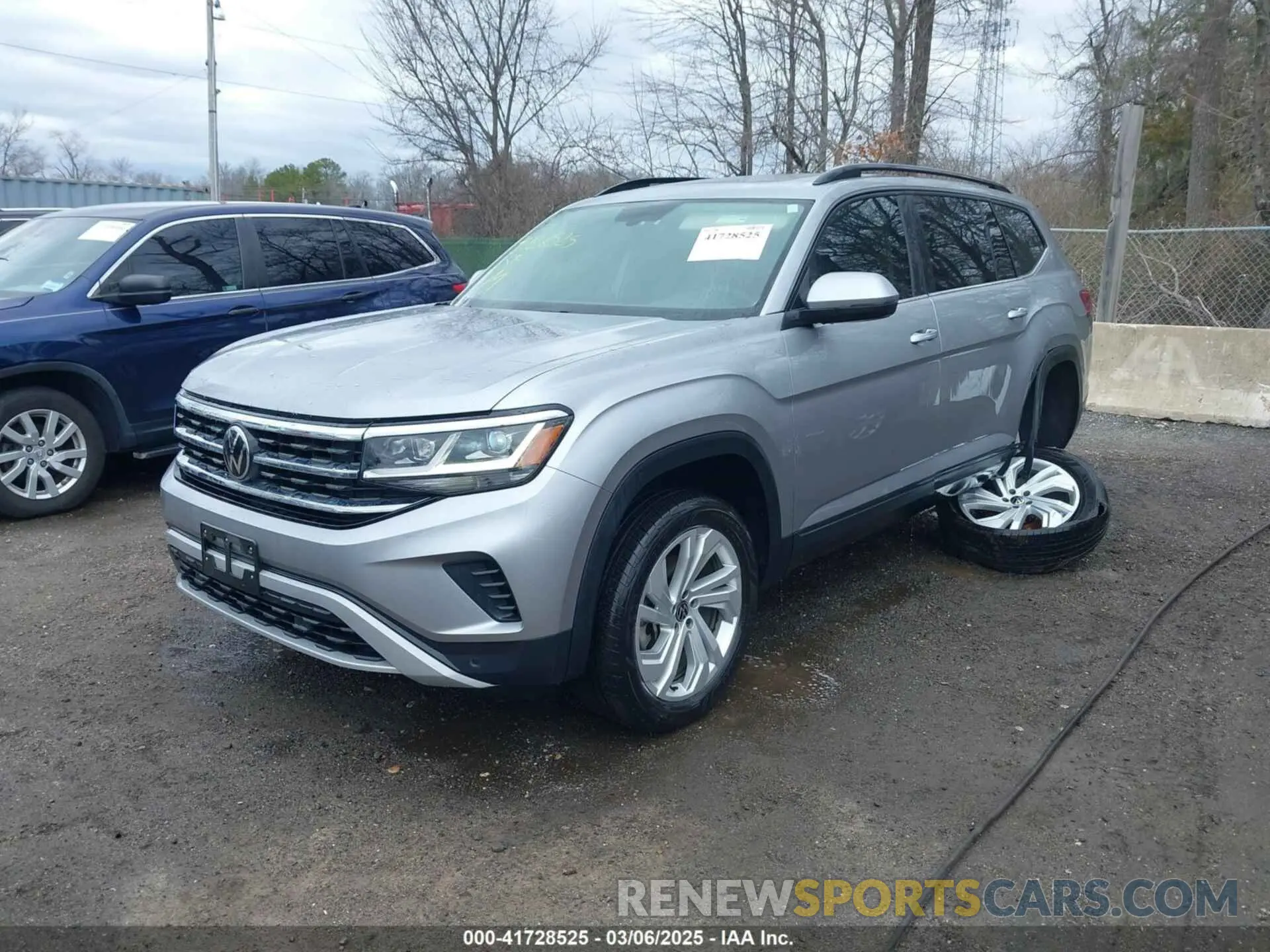2 Photograph of a damaged car 1V2KP2CA3PC526960 VOLKSWAGEN ATLAS 2023