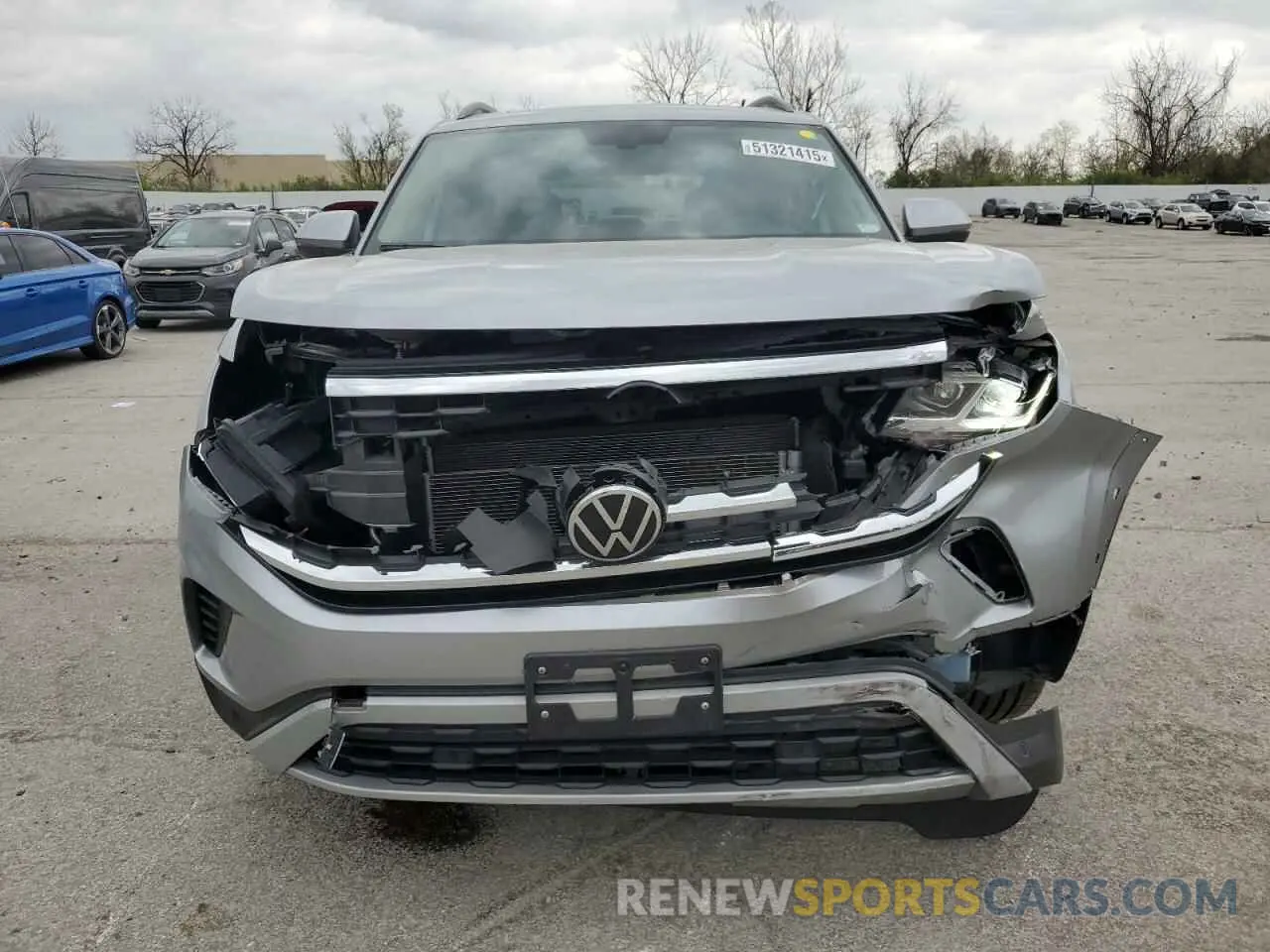 5 Photograph of a damaged car 1V2KP2CA8PC508003 VOLKSWAGEN ATLAS 2023