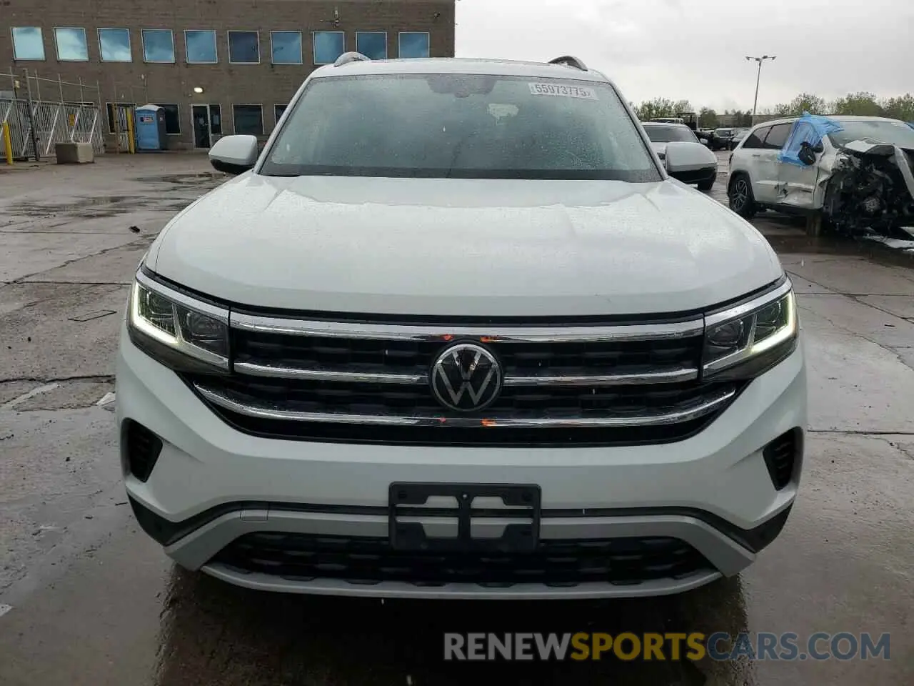 5 Photograph of a damaged car 1V2KR2CA0PC529535 VOLKSWAGEN ATLAS 2023