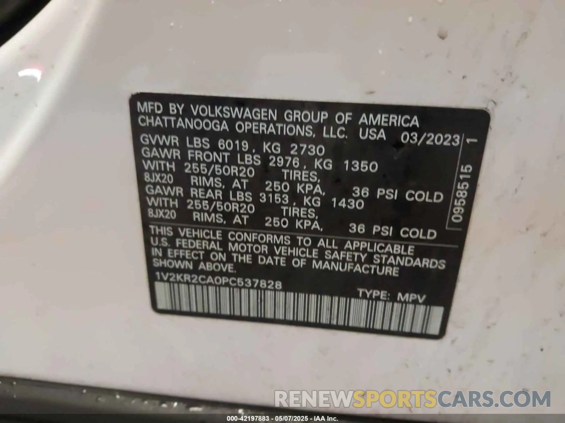 9 Photograph of a damaged car 1V2KR2CA0PC537828 VOLKSWAGEN ATLAS 2023