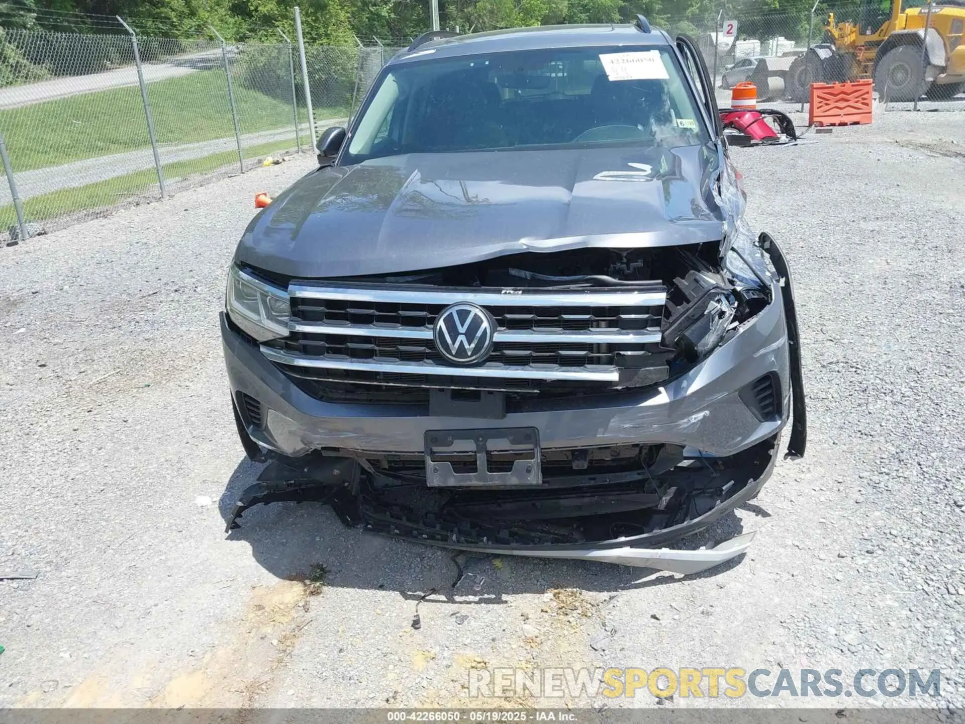 6 Photograph of a damaged car 1V2KR2CA1PC541564 VOLKSWAGEN ATLAS 2023