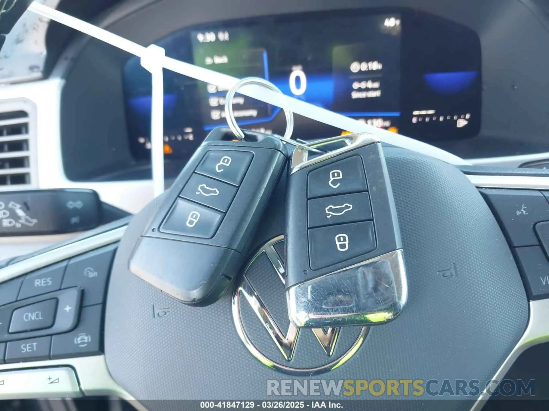 11 Photograph of a damaged car 1V2LP2CAXPC542139 VOLKSWAGEN ATLAS 2023