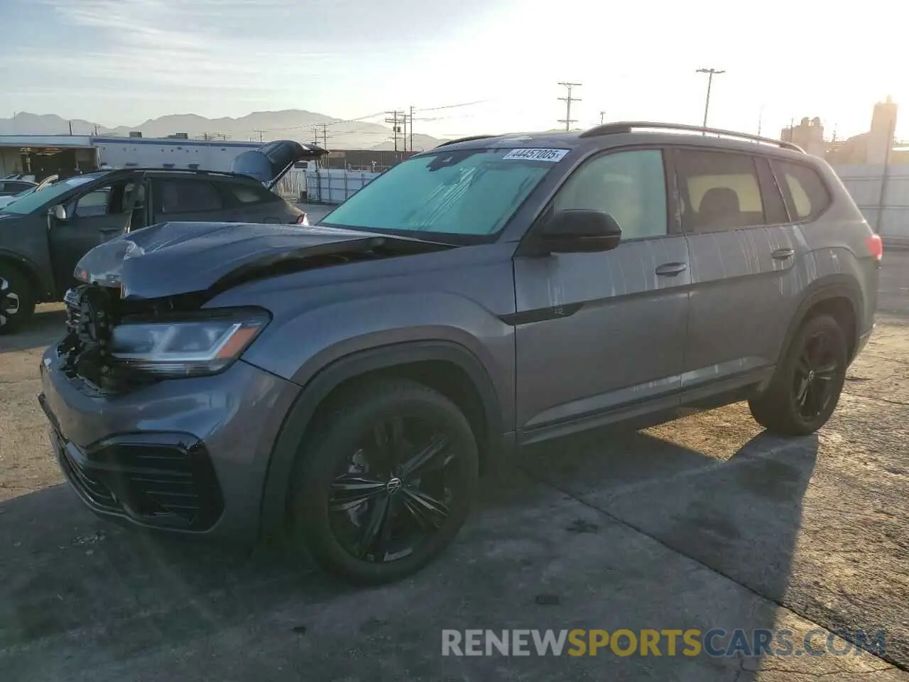 1 Photograph of a damaged car 1V2SR2CA0PC524996 VOLKSWAGEN ATLAS 2023