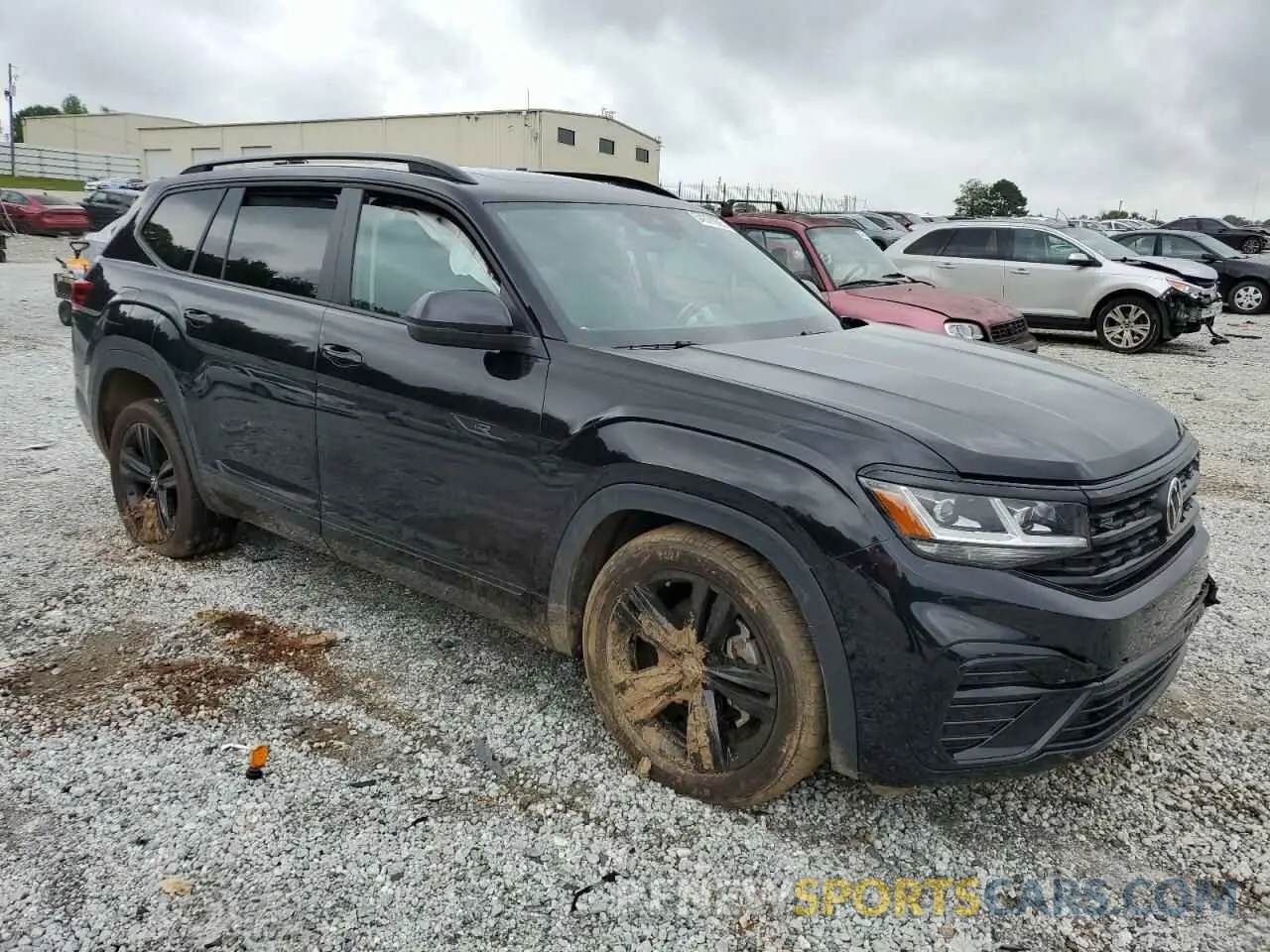 4 Photograph of a damaged car 1V2SR2CA1PC552029 VOLKSWAGEN ATLAS 2023