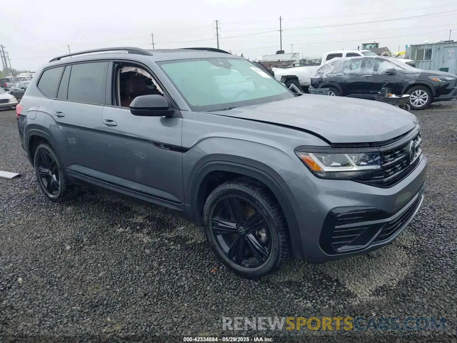 1 Photograph of a damaged car 1V2SR2CA5PC535282 VOLKSWAGEN ATLAS 2023
