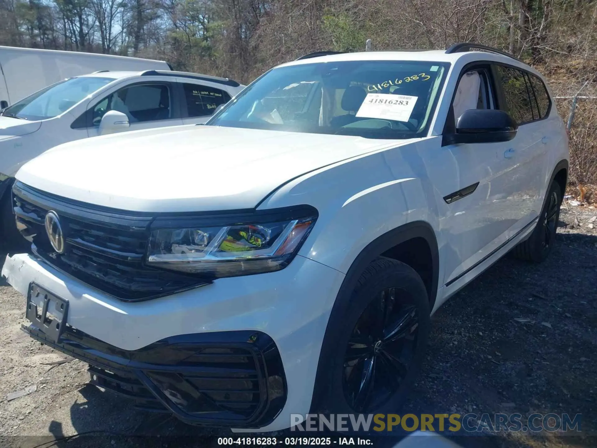 2 Photograph of a damaged car 1V2SR2CA8PC515317 VOLKSWAGEN ATLAS 2023