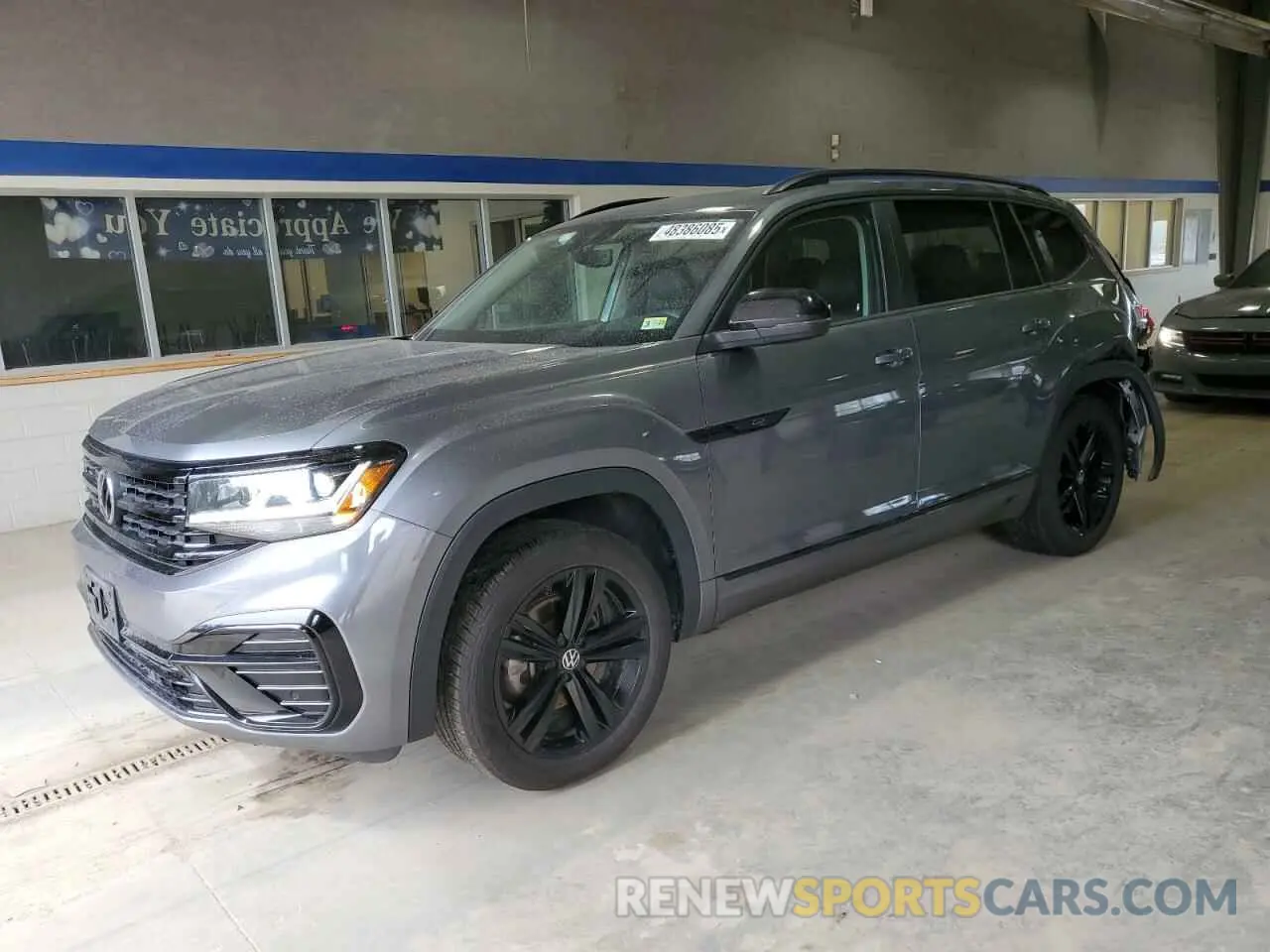 1 Photograph of a damaged car 1V2SR2CAXPC512824 VOLKSWAGEN ATLAS 2023