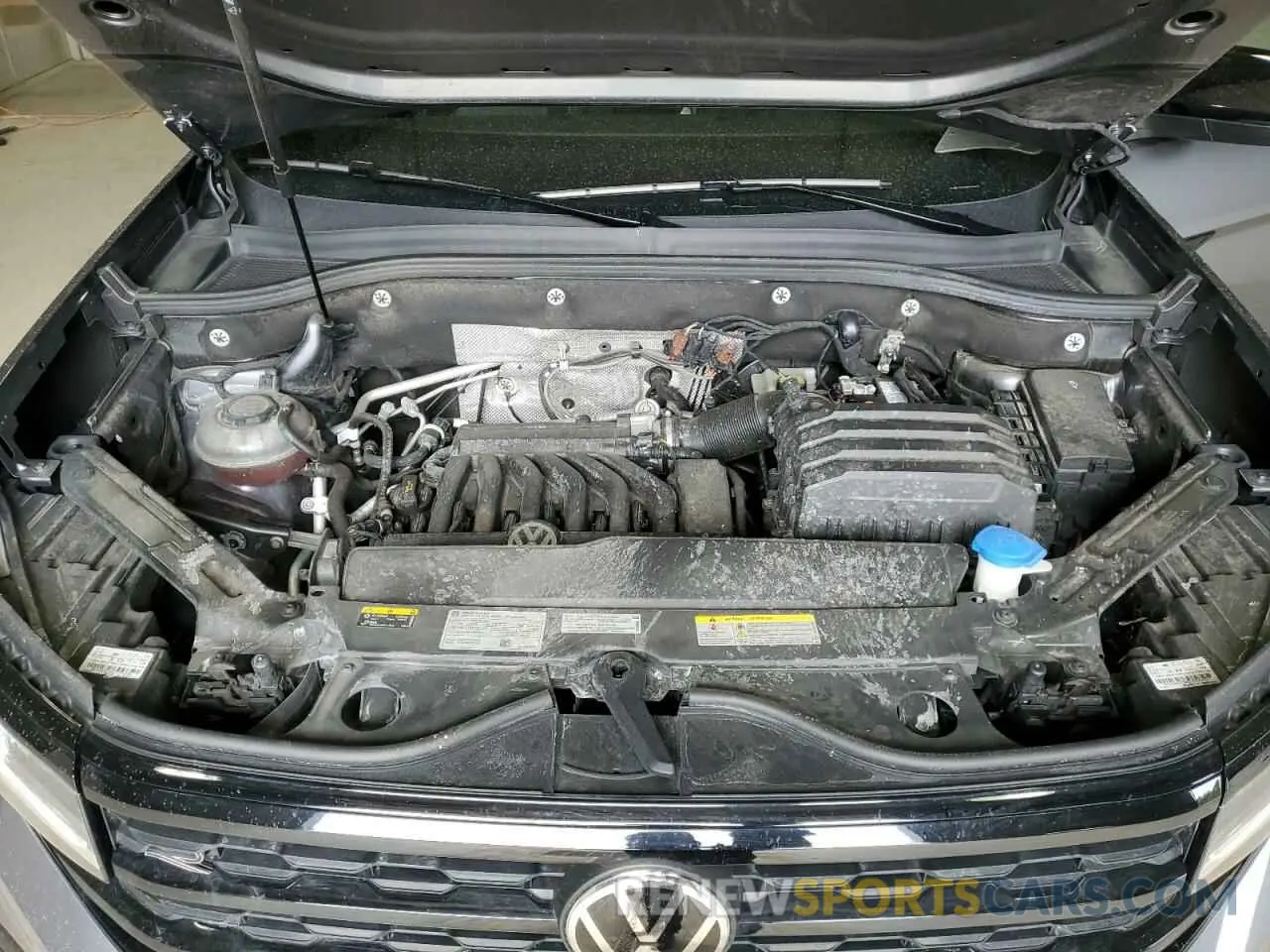 12 Photograph of a damaged car 1V2SR2CAXPC512824 VOLKSWAGEN ATLAS 2023