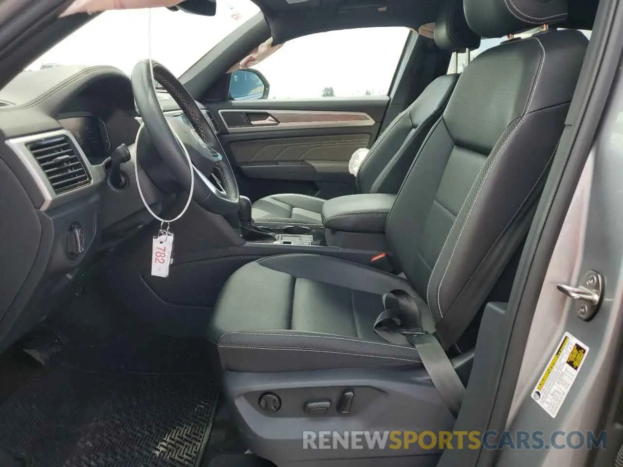 7 Photograph of a damaged car 1V2WC2CA4PC201599 VOLKSWAGEN ATLAS 2023