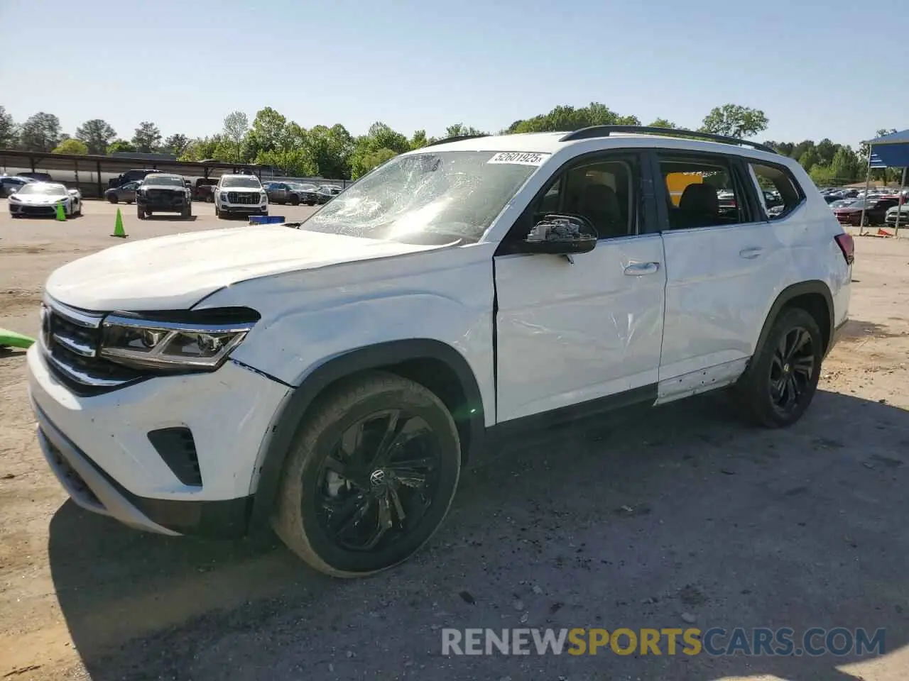 1 Photograph of a damaged car 1V2WR2CA1PC530856 VOLKSWAGEN ATLAS 2023