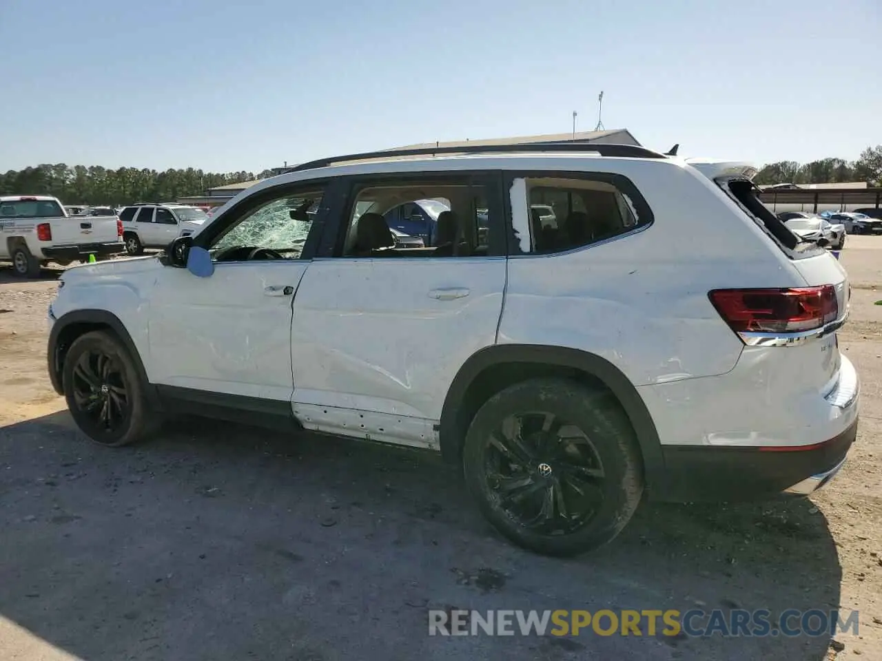 2 Photograph of a damaged car 1V2WR2CA1PC530856 VOLKSWAGEN ATLAS 2023