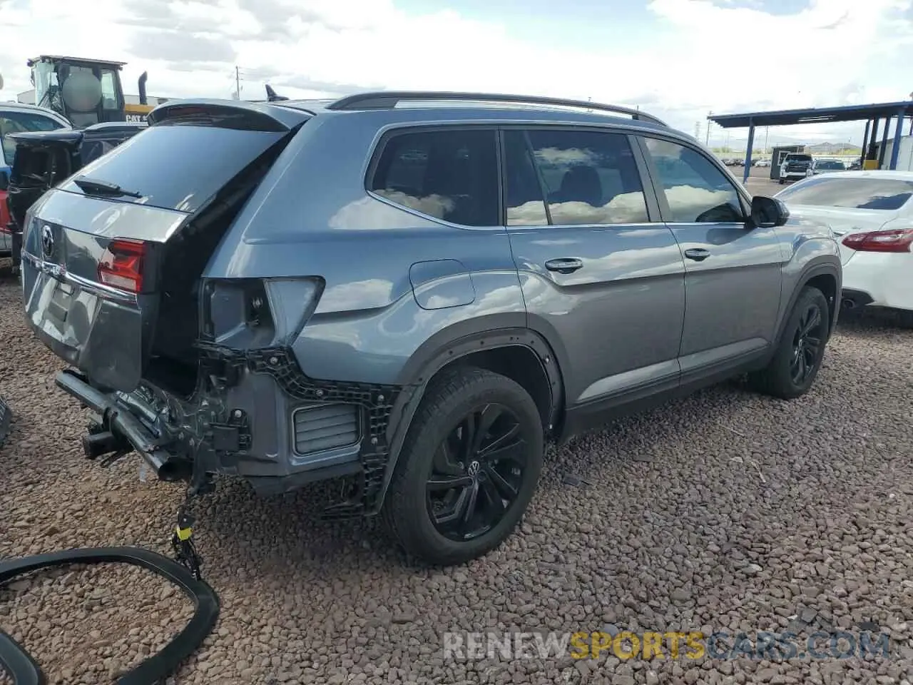 3 Photograph of a damaged car 1V2WR2CA6PC555946 VOLKSWAGEN ATLAS 2023