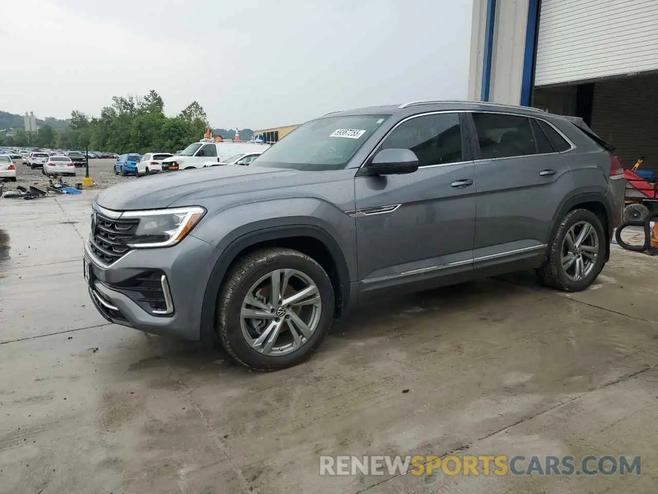1 Photograph of a damaged car 1V2AE2CA0RC201364 VOLKSWAGEN ATLAS 2024