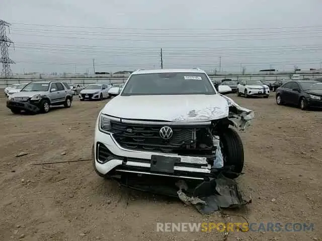 11 Photograph of a damaged car 1V2AE2CA5RC241990 VOLKSWAGEN ATLAS 2024