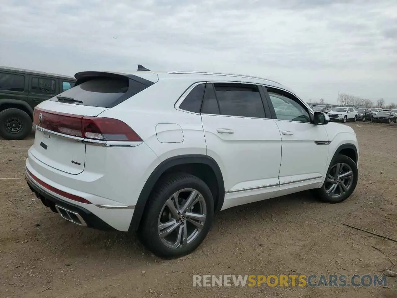 3 Photograph of a damaged car 1V2AE2CA5RC241990 VOLKSWAGEN ATLAS 2024