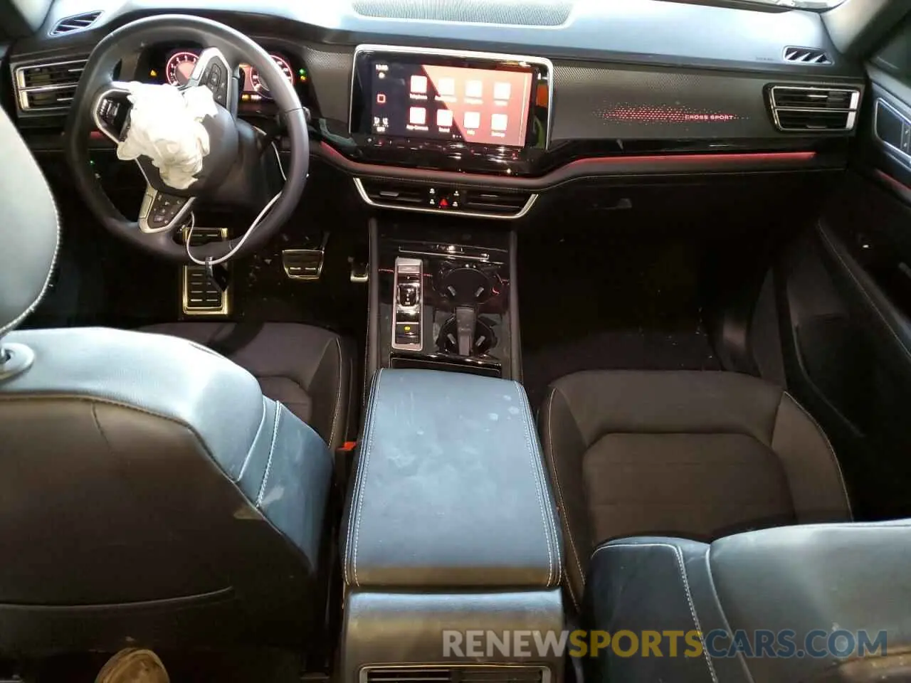 8 Photograph of a damaged car 1V2AE2CA7RC251565 VOLKSWAGEN ATLAS 2024