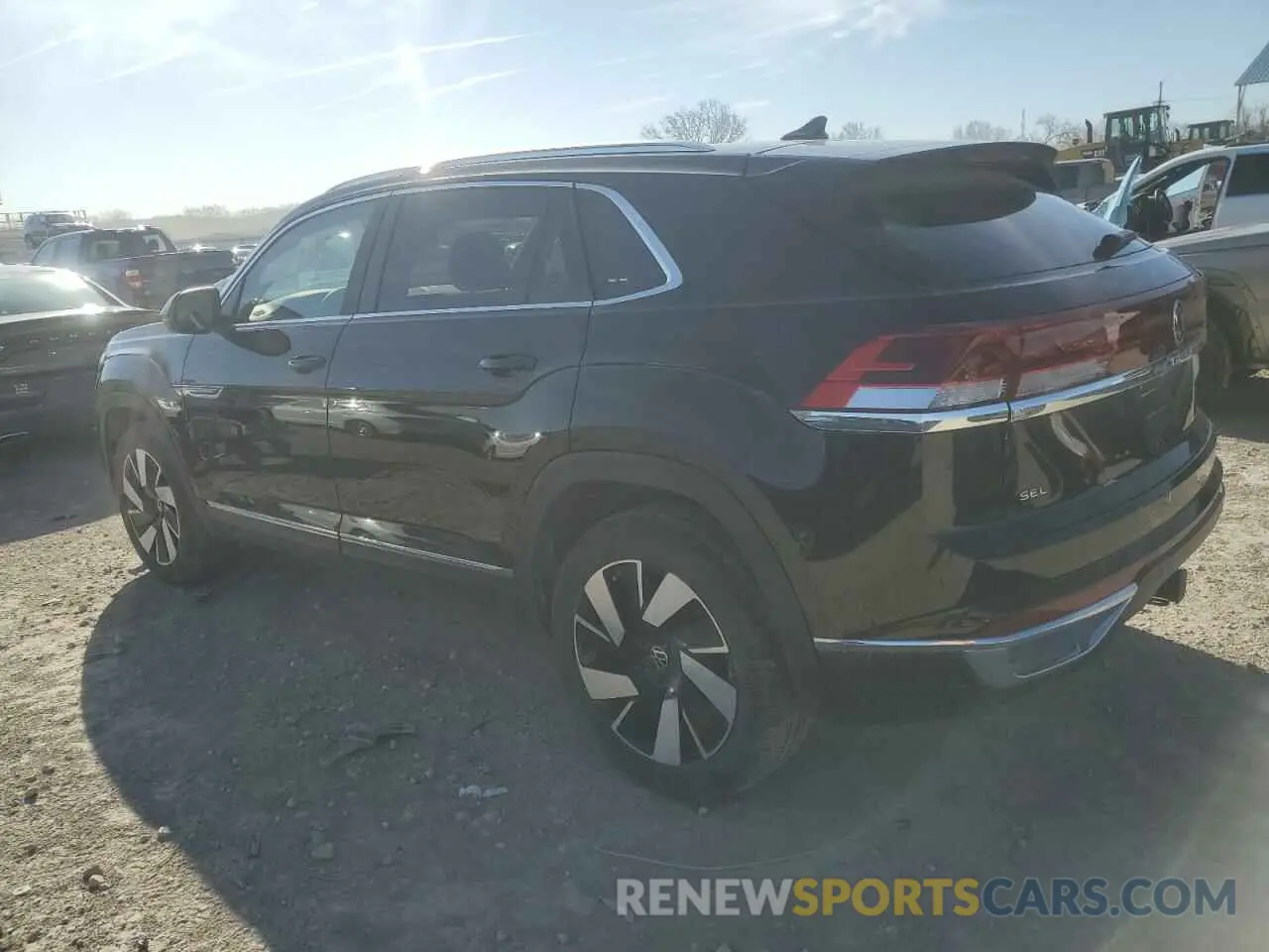 2 Photograph of a damaged car 1V2BE2CA7RC254177 VOLKSWAGEN ATLAS 2024