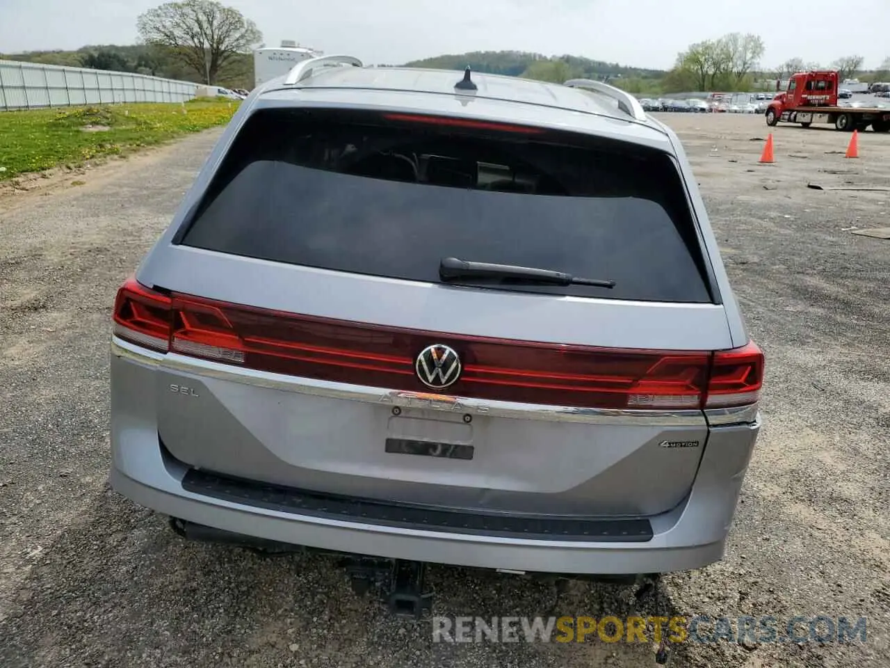6 Photograph of a damaged car 1V2BR2CA3RC523103 VOLKSWAGEN ATLAS 2024