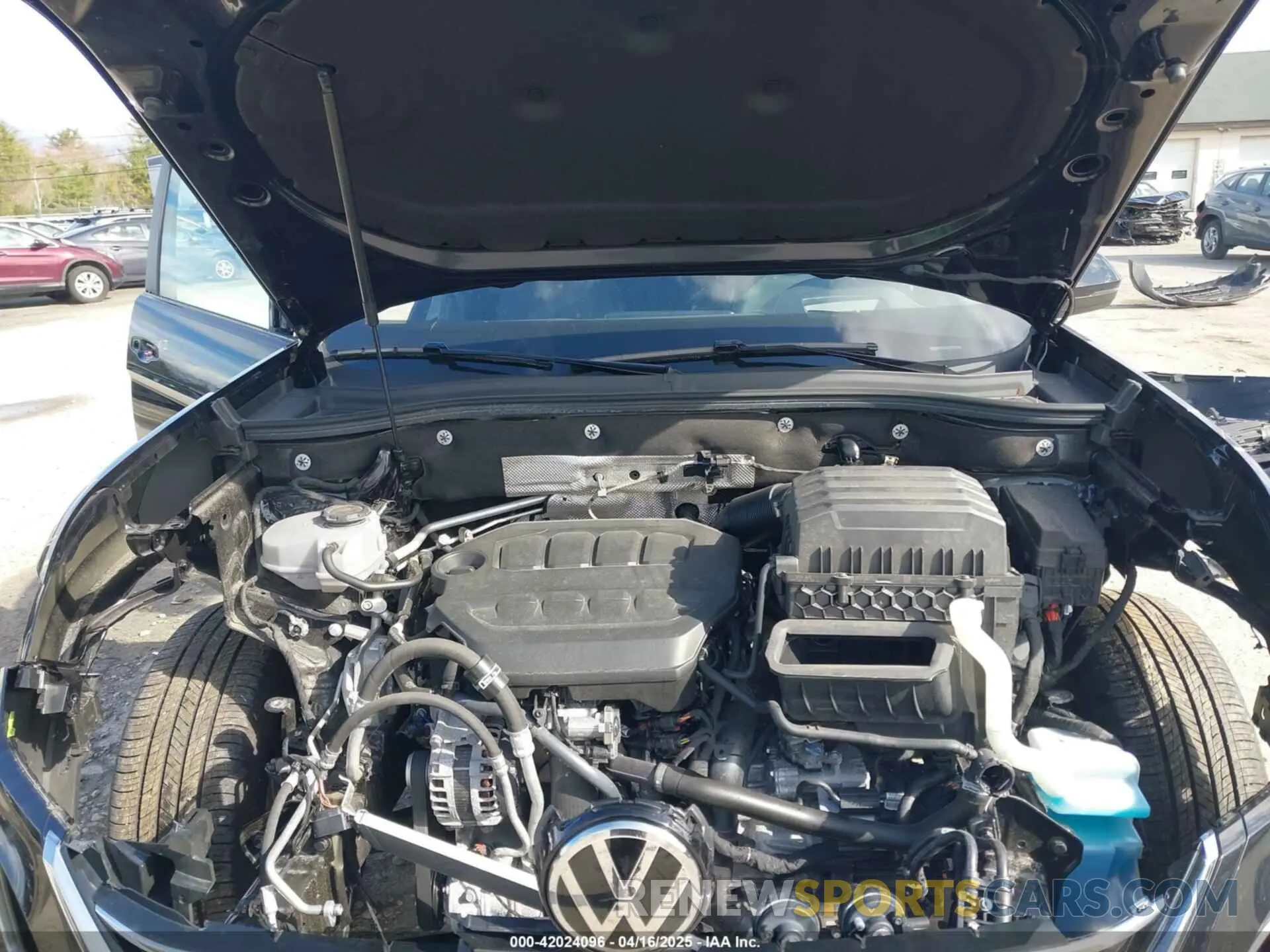 10 Photograph of a damaged car 1V2BR2CA9RC513000 VOLKSWAGEN ATLAS 2024