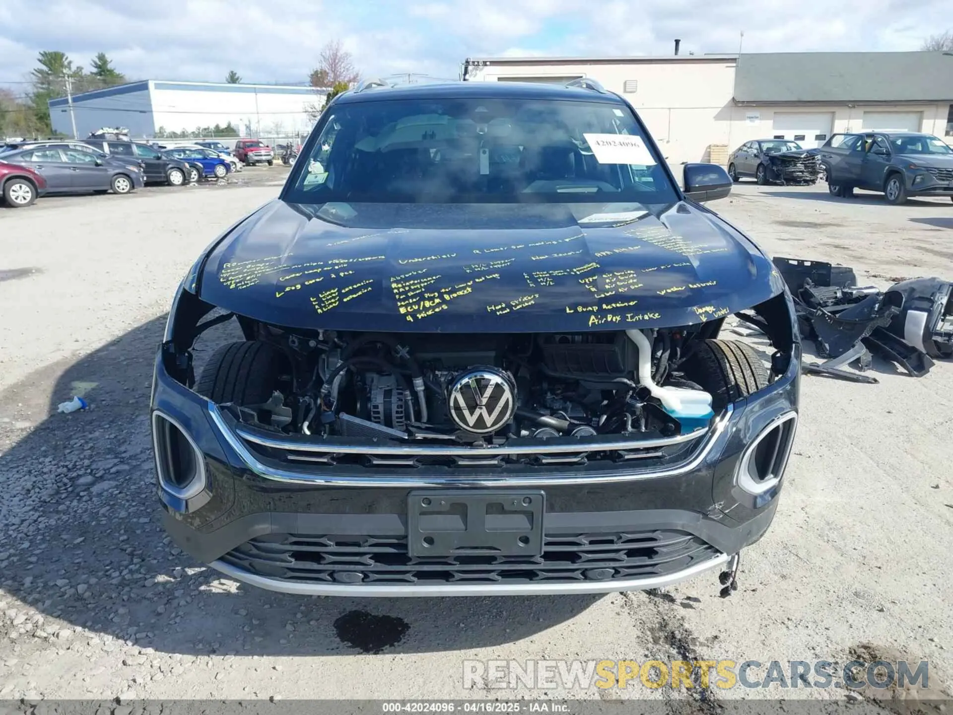 13 Photograph of a damaged car 1V2BR2CA9RC513000 VOLKSWAGEN ATLAS 2024