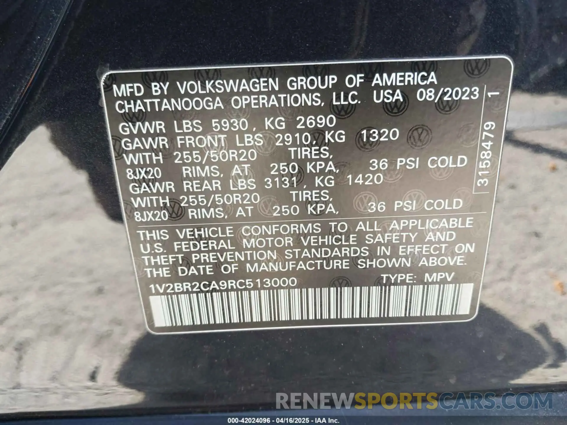 9 Photograph of a damaged car 1V2BR2CA9RC513000 VOLKSWAGEN ATLAS 2024