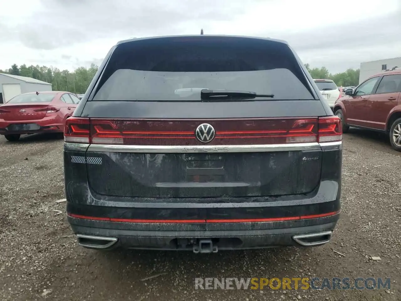 6 Photograph of a damaged car 1V2BR2CAXRC535474 VOLKSWAGEN ATLAS 2024