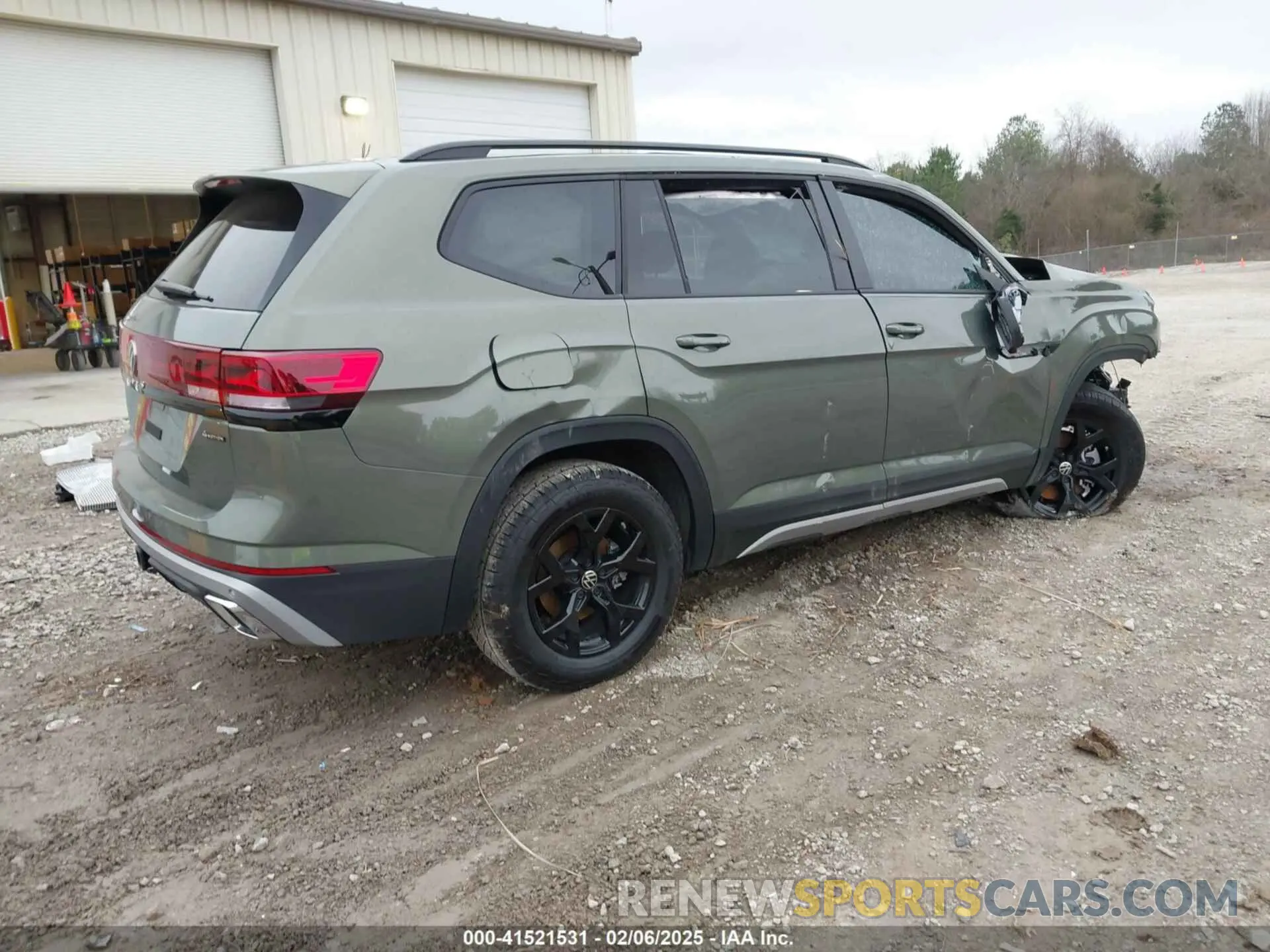 4 Photograph of a damaged car 1V2CR2CA2RC596063 VOLKSWAGEN ATLAS 2024