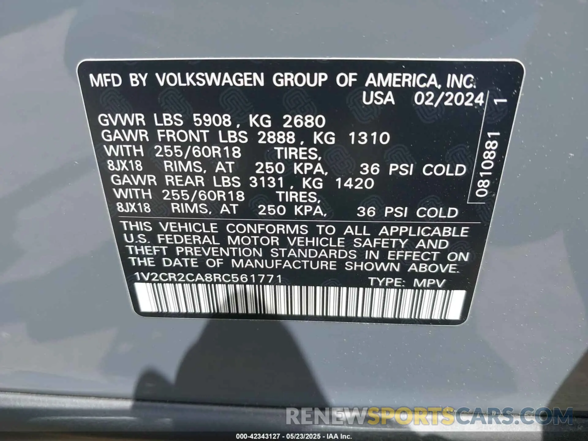 9 Photograph of a damaged car 1V2CR2CA8RC561771 VOLKSWAGEN ATLAS 2024