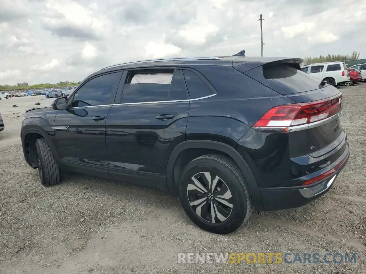 2 Photograph of a damaged car 1V2DE2CA8RC236764 VOLKSWAGEN ATLAS 2024