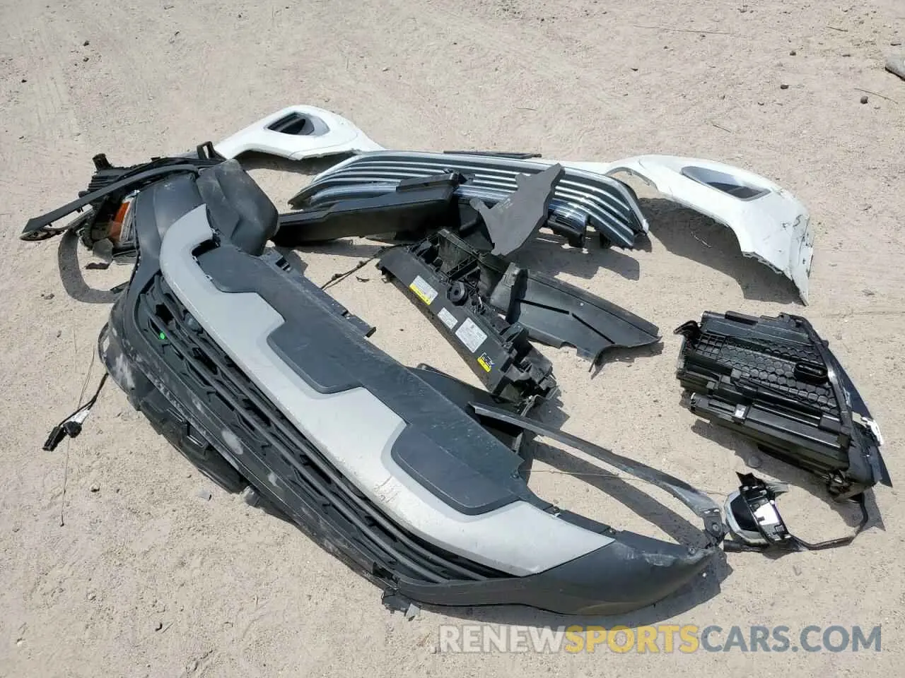 13 Photograph of a damaged car 1V2DR2CA1RC503800 VOLKSWAGEN ATLAS 2024