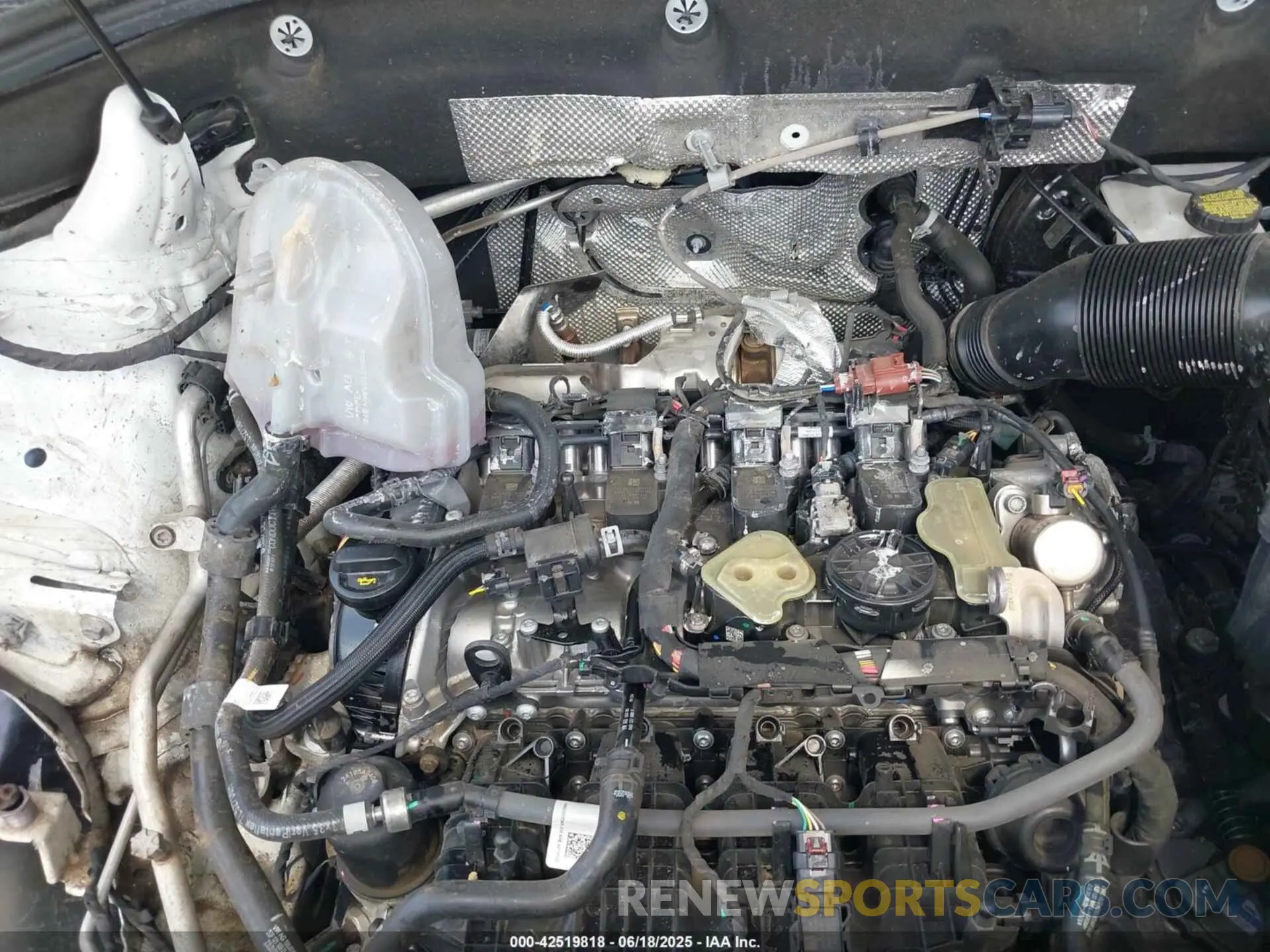 10 Photograph of a damaged car 1V2DR2CA6RC615007 VOLKSWAGEN ATLAS 2024