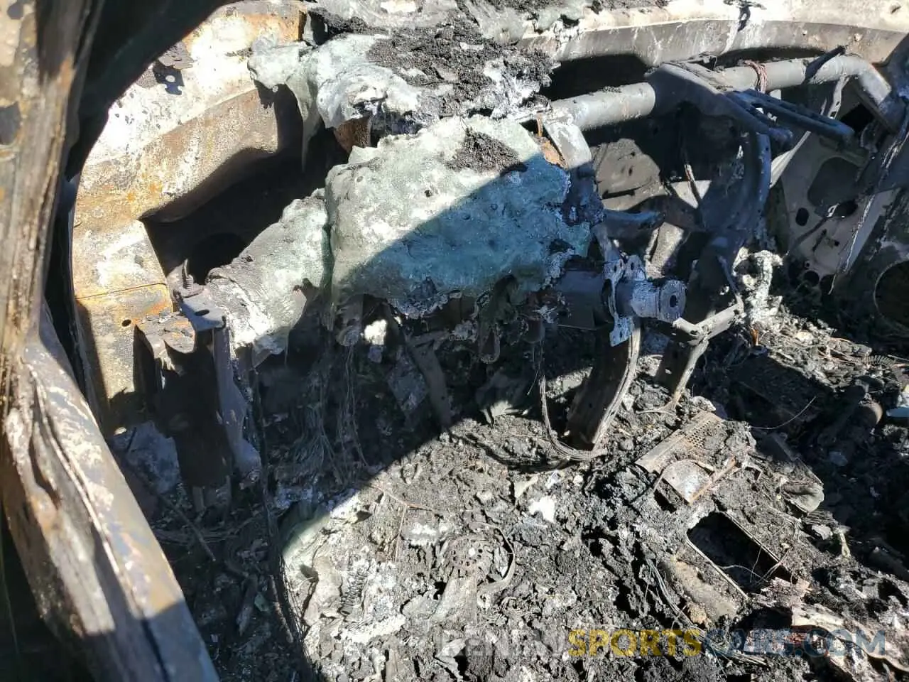 9 Photograph of a damaged car 1V2FE2CA3RC249057 VOLKSWAGEN ATLAS 2024